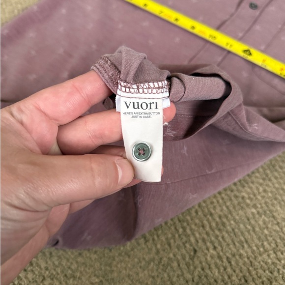 Vuori Short Sleeve Bridge Button Down Shirt Men’s Size Medium Terracotta Bird - Picture 6 of 9